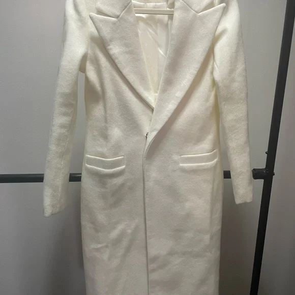 coat - Picture 2 of 2